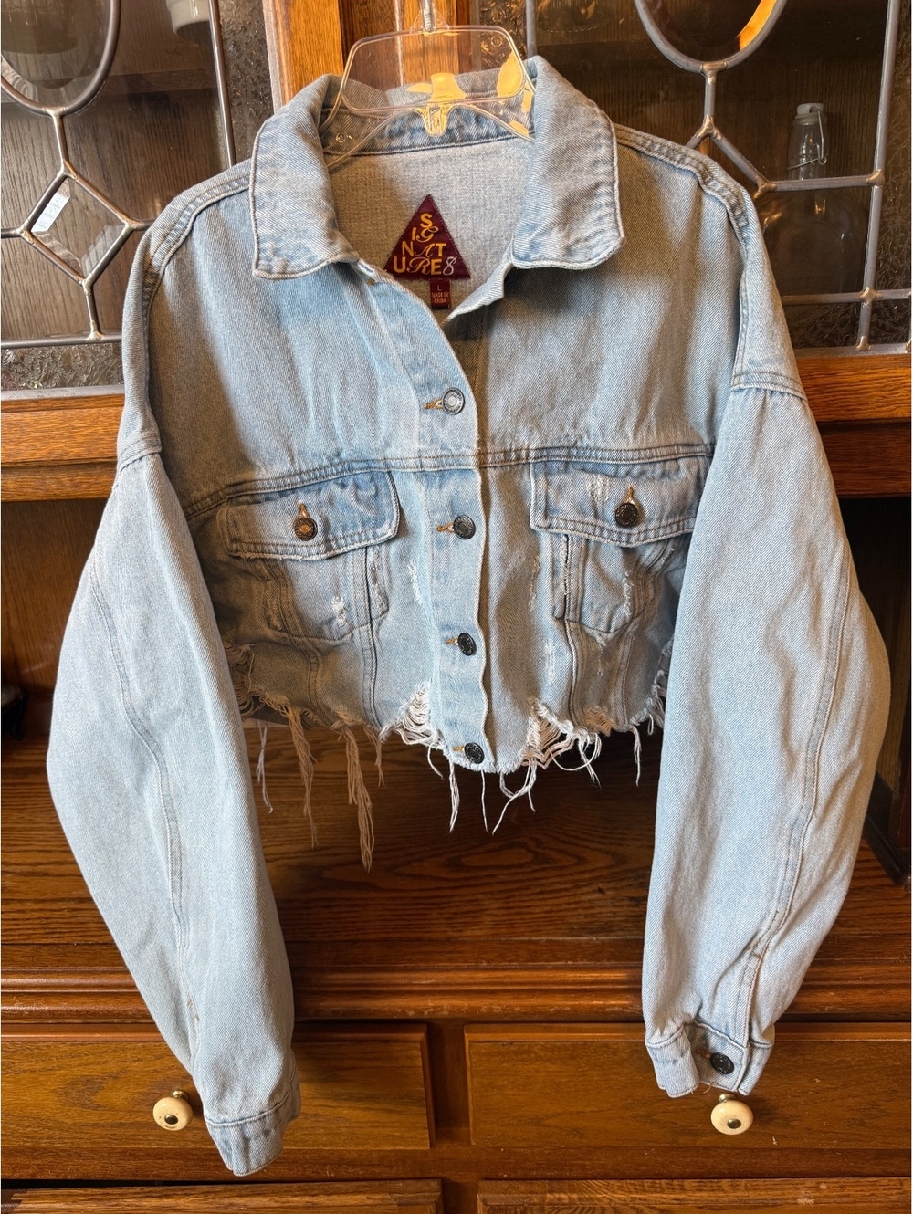 Signature 8 Cropped Distressed Denim Jacket L Frayed Raw Hem Light Wash